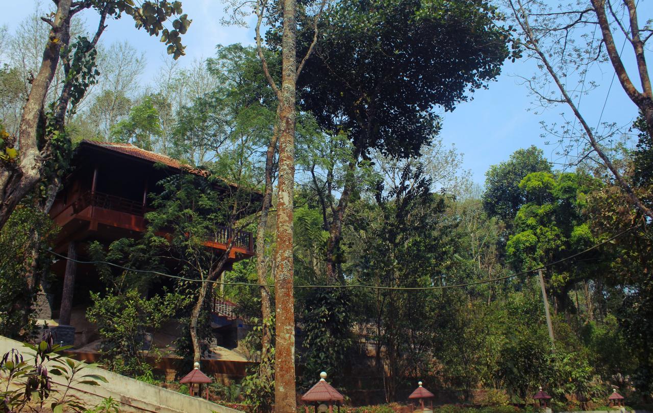 Kalppavanam Heritage Resort Thekkady Esterno foto